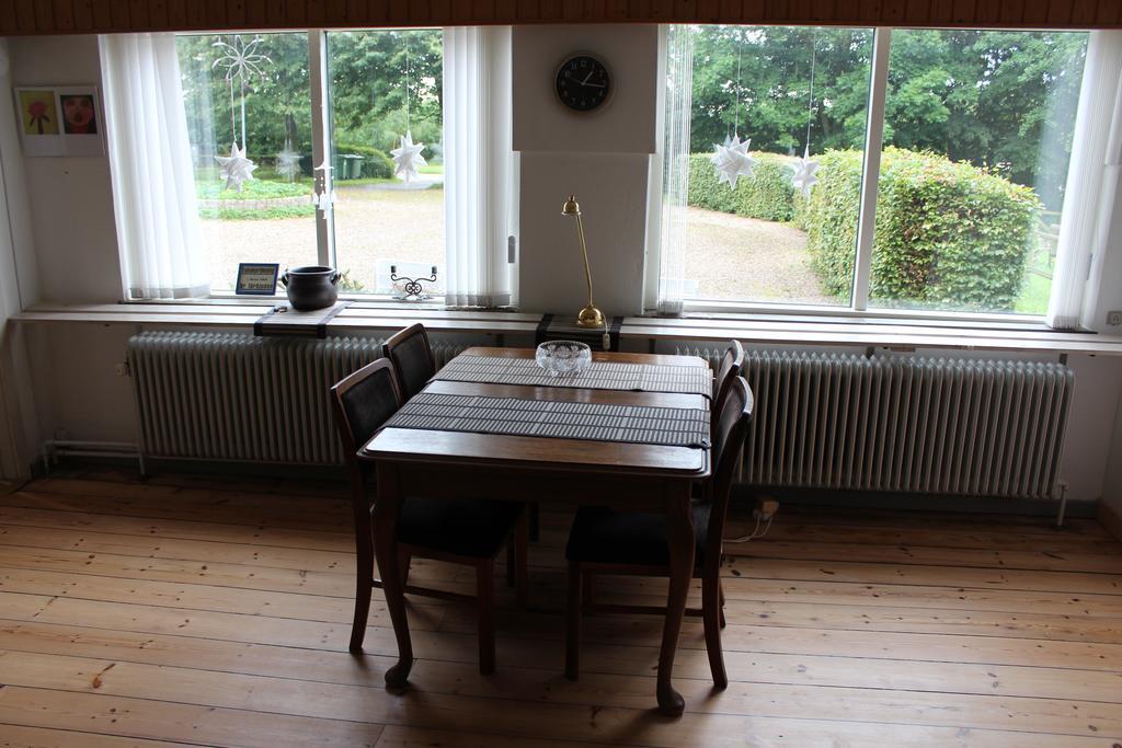 Sir Gamle Skole Holstebro Apartment Exterior foto